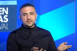 مدیر هوش مصنوعی مایکروسافت: بیشتر مشاغل اداری تا ۱۸ ماه آینده از بین می‌روند