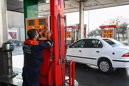 حذف رمز ۱۱۱۱ از کارت آزاد بنزین در برخی جایگاه‌ها؛ شیوه جدید سوخت‌گیری چیست؟