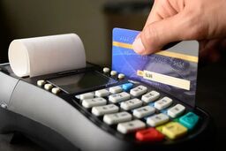کاهش چشمگیر تعداد و مقدار تراکنش‌های شاپرک