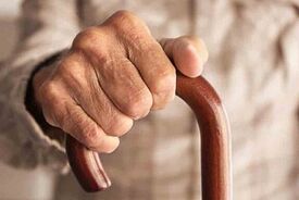 توصیه‌های تخصصی برای کاهش اضطراب سالمندان در شرایط جنگی