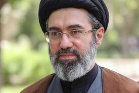 تصویر معناداری که رسانه رهبر انقلاب درباره مذاکرات منتشر کرد