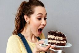 چرا مغز از شیرینی دل نمی‌کند؟