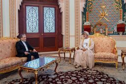 دیدار عراقچی با سلطان عمان