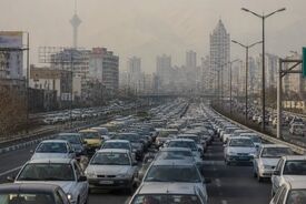ترافیک سنگین در محورهای ورودی تهران | مه‌گرفتگی در جاده‌های شمالی
