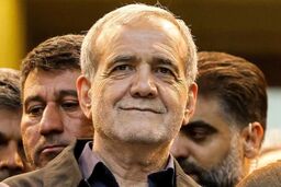 کیهان: دولت پزشکیان بخاطر استقامت در جنگ، دولتی پرافتخار است | محبوبیت پزشکیان بیشتر شده